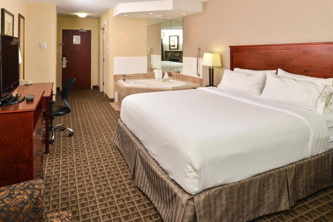 Holiday Inn Express Edmonton North By Ihg Ngoại thất bức ảnh