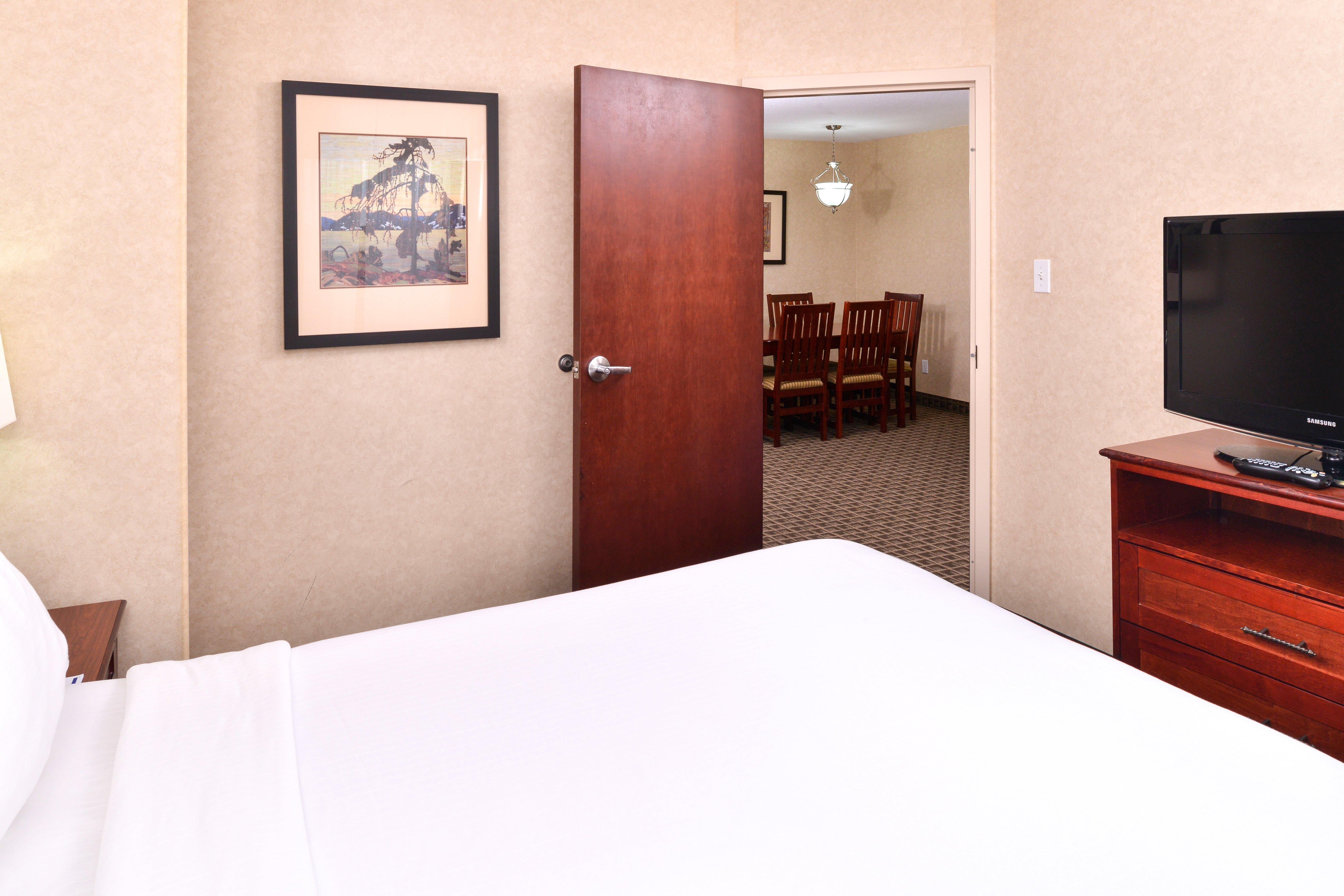 Holiday Inn Express Edmonton North By Ihg Ngoại thất bức ảnh