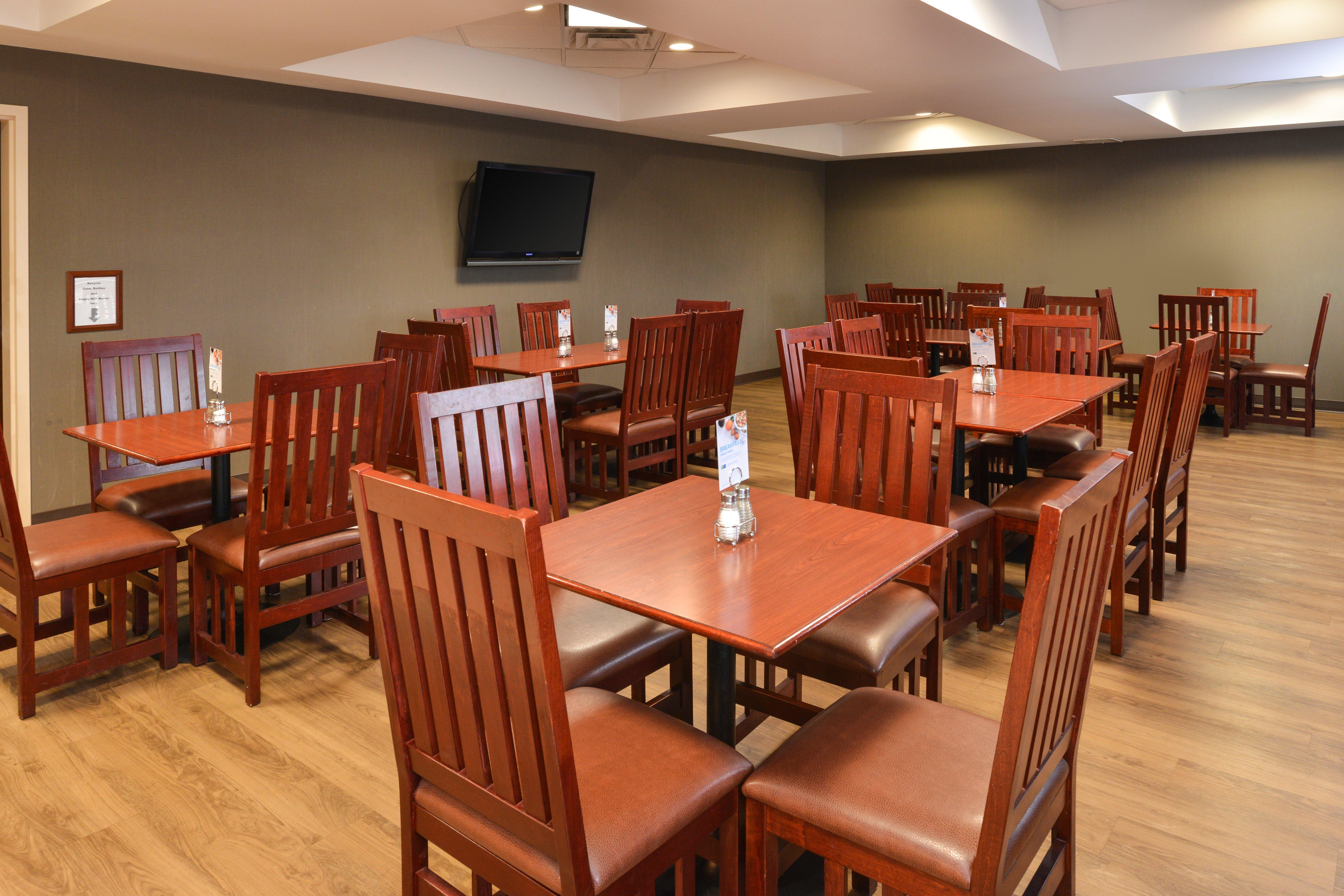 Holiday Inn Express Edmonton North By Ihg Ngoại thất bức ảnh