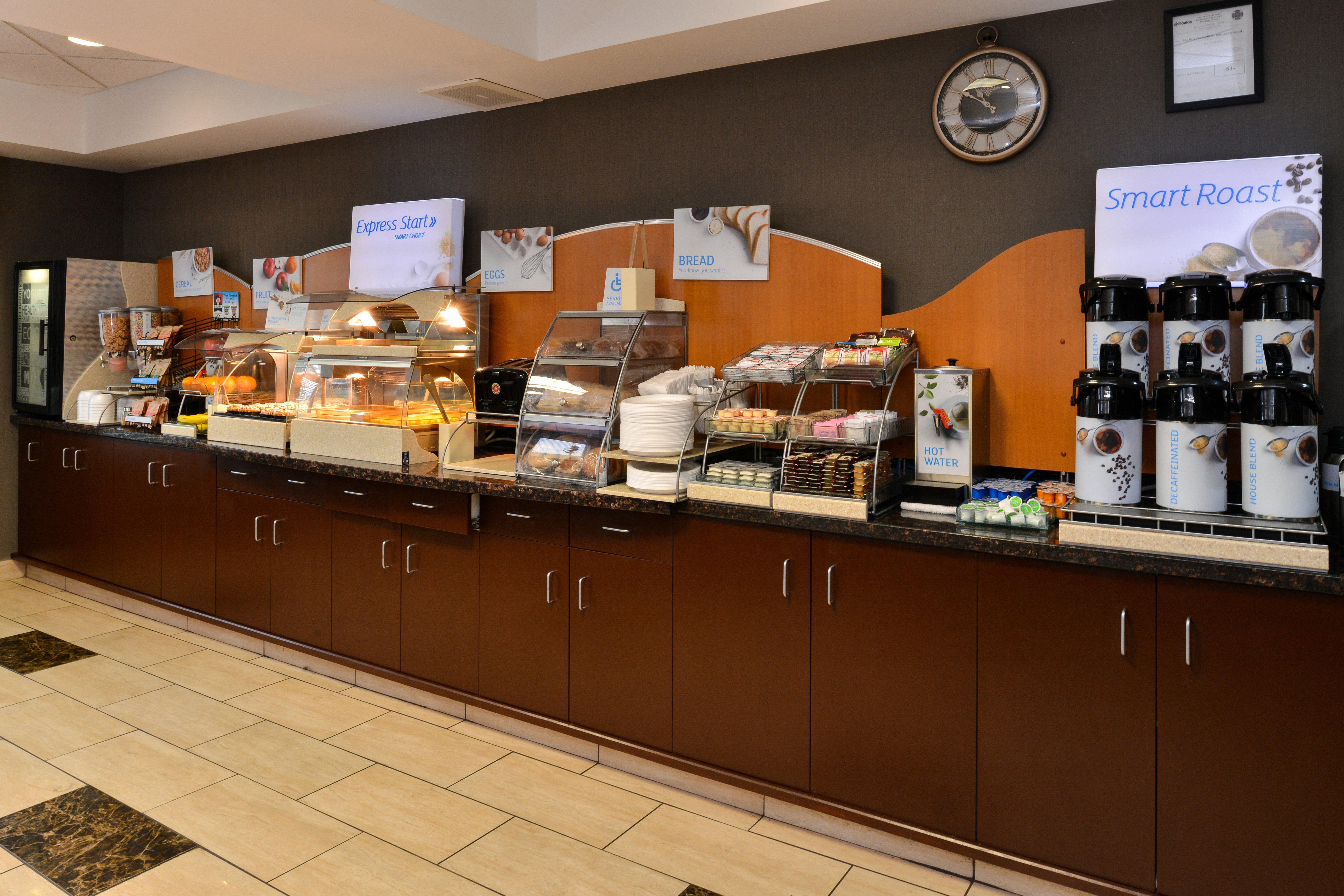 Holiday Inn Express Edmonton North By Ihg Ngoại thất bức ảnh