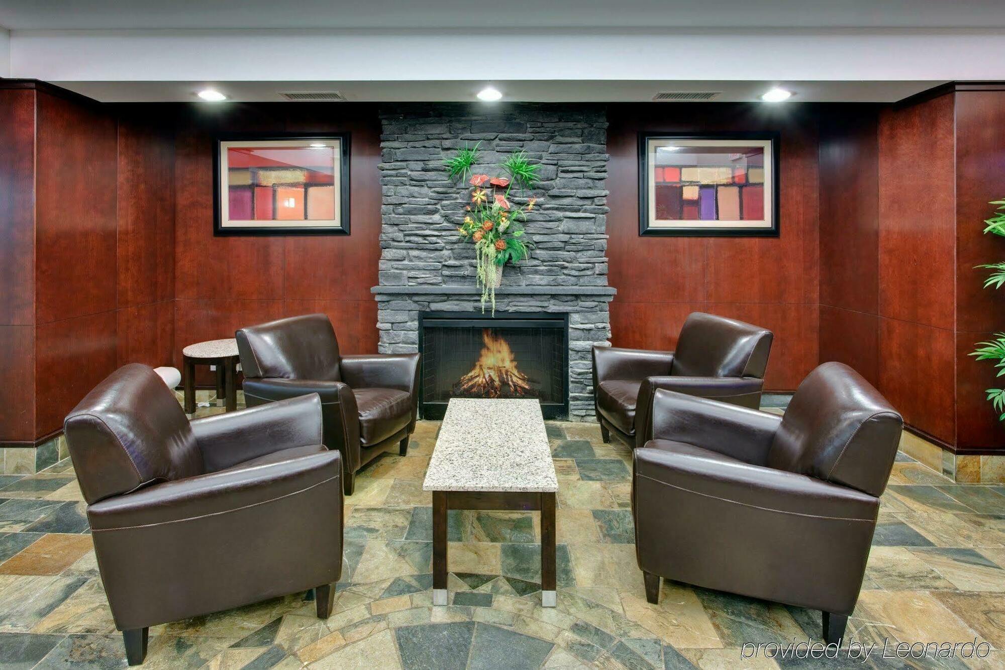 Holiday Inn Express Edmonton North By Ihg Ngoại thất bức ảnh